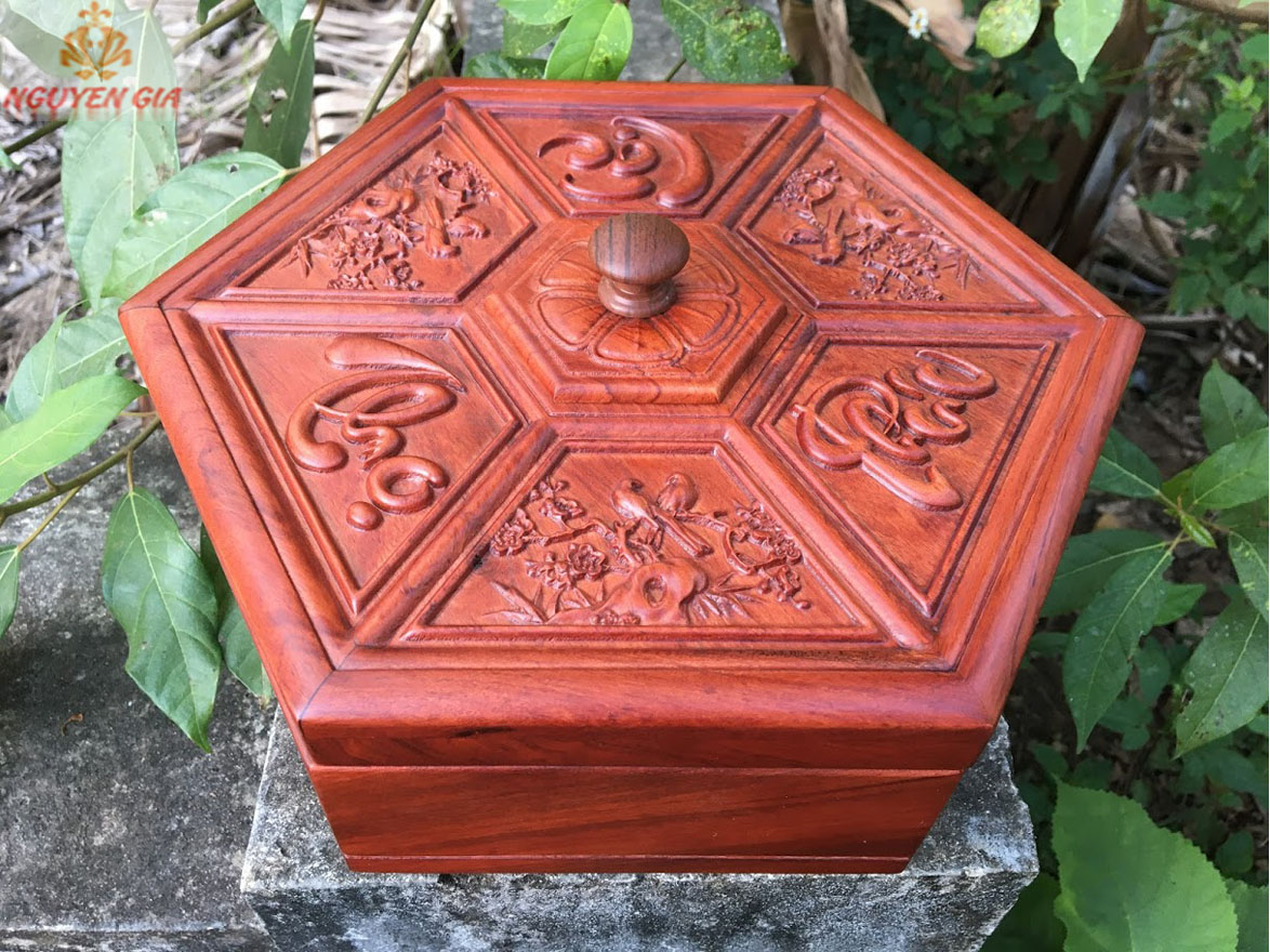 [ĐẾ XOAY TIỆN LỢI] Khay đựng bánh kẹo tết mứt tết sang trọng bằng gỗ mẫu Phúc Lộc Thọ (đế xoay) trạm khắc tinh xảo sắc nét mang lại sức khỏe phúc vận tài lộc sự trường thọ cho gia đình