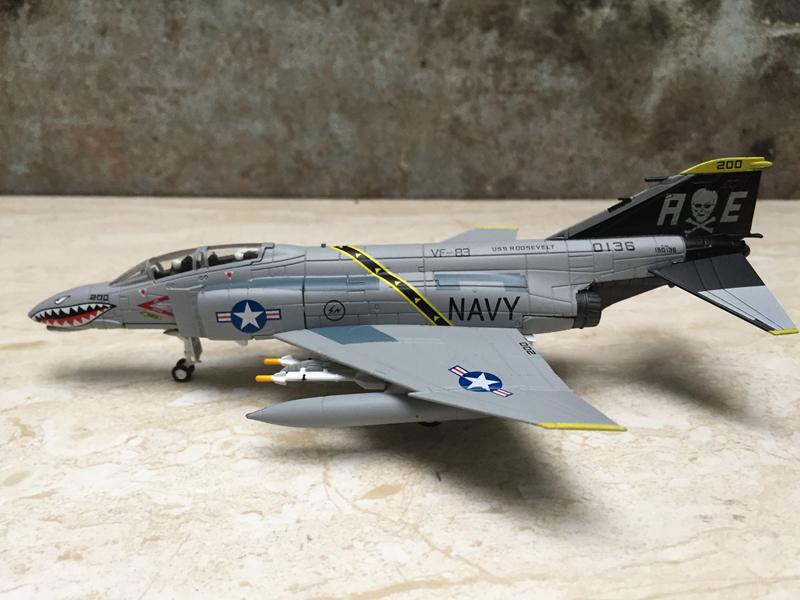 [HCM]Mô hình Máy bay F-4A Phantom II 1/100