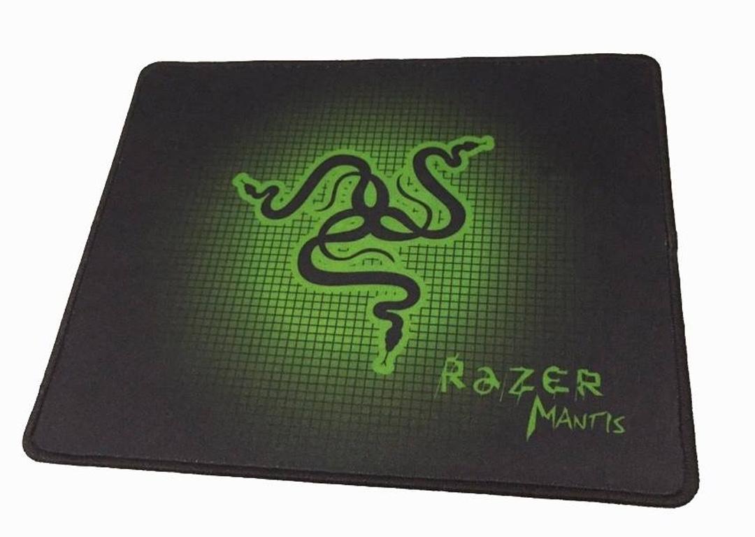 Miếng lót chuột razer mantis cao cấp 29x25x3cm