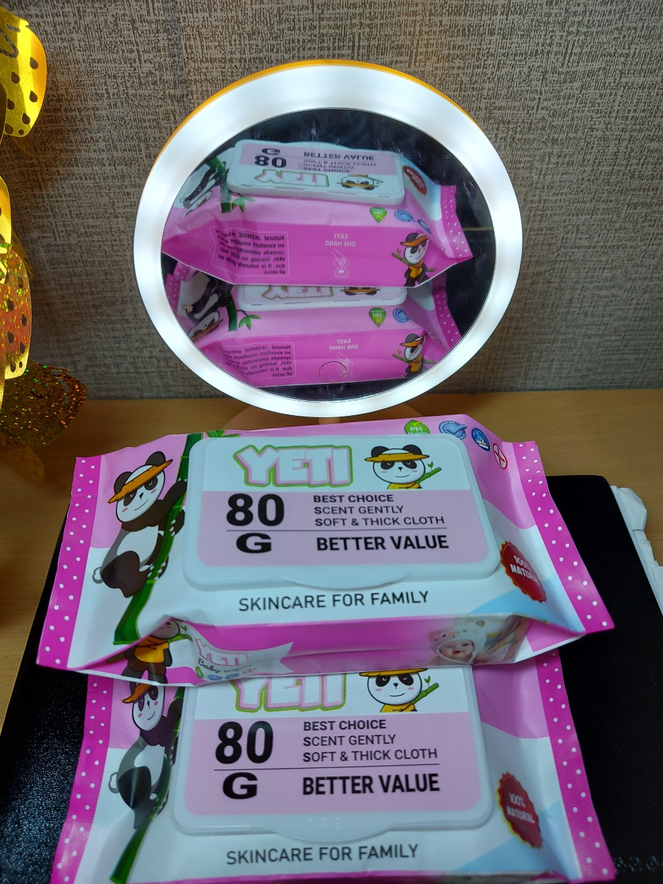 15 gói Khăn giấy ướt 80g màu HỒNG, Khăn ướt không cồn dùng được cho bé, Hàng xuất khẩu, không mùi