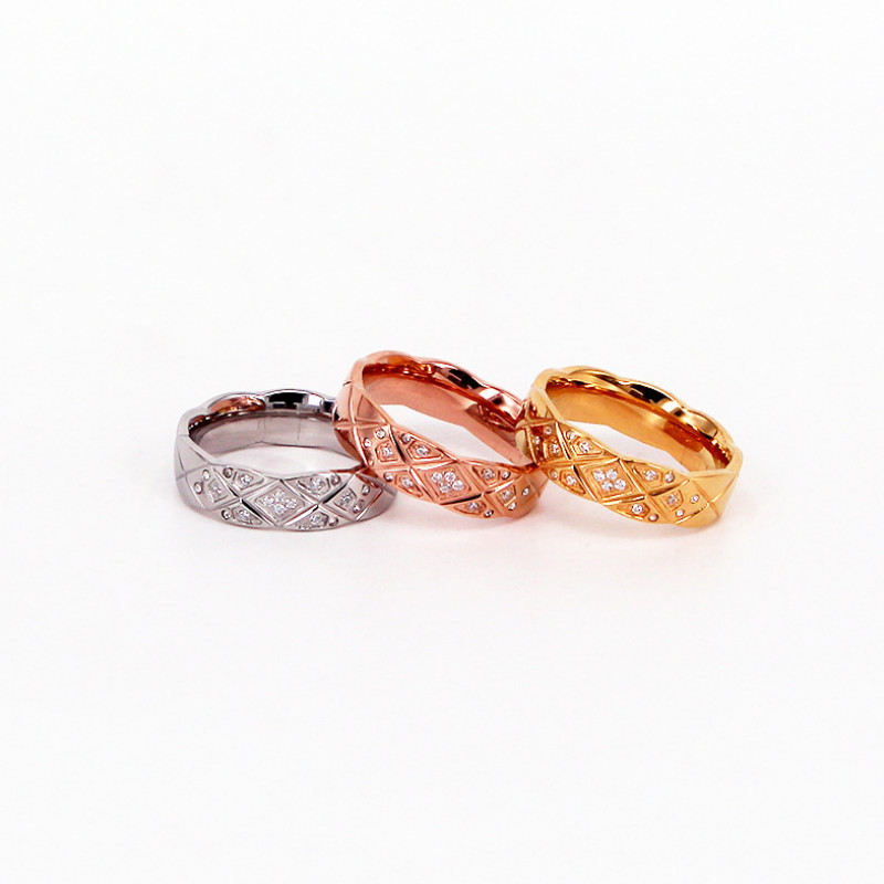 Nhẫn Lưới Đan Chéo Có Đính Đá Thép Titan Ko Rỉ TT 3592