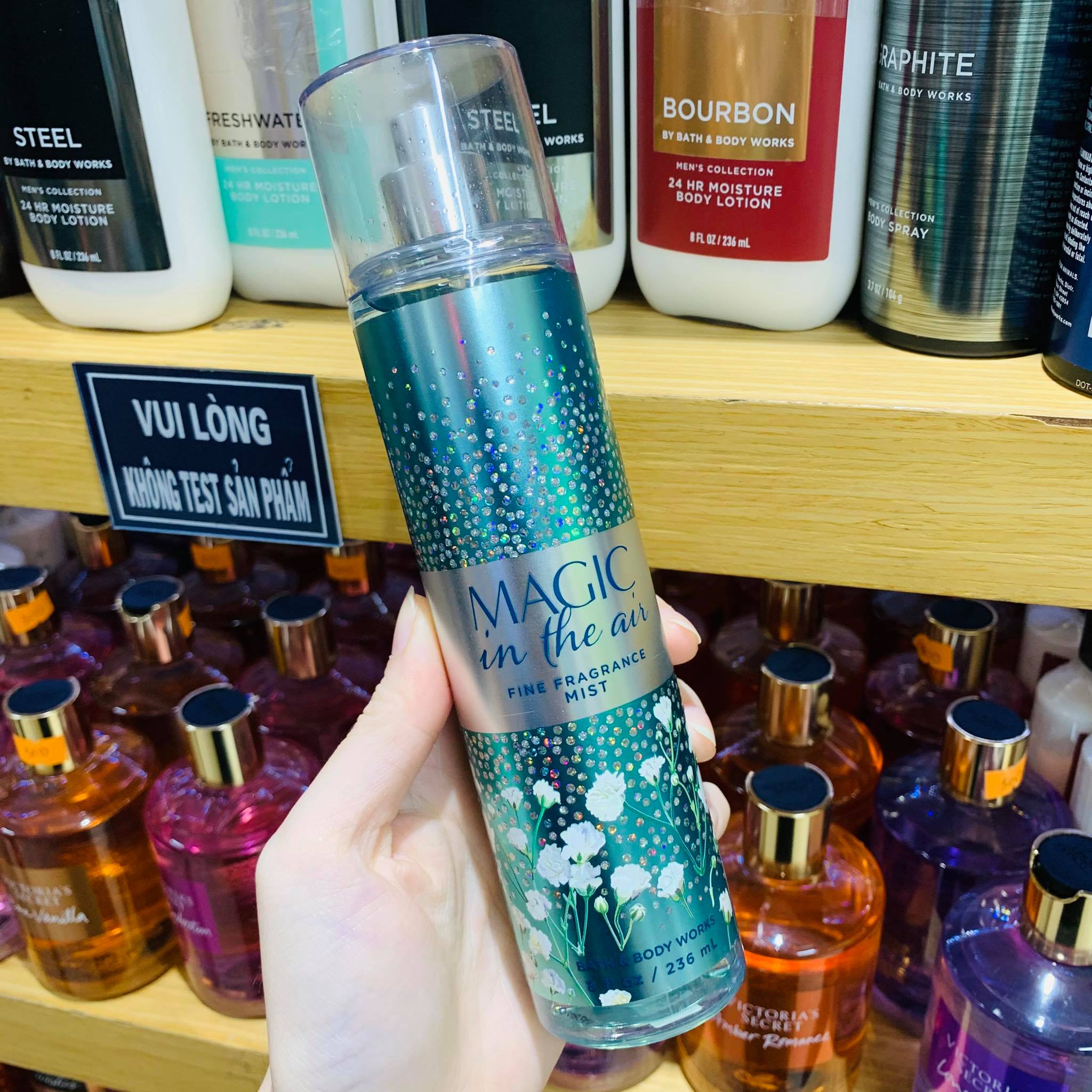 Xịt thơm toàn thân bath & body works body mist - magic in the air