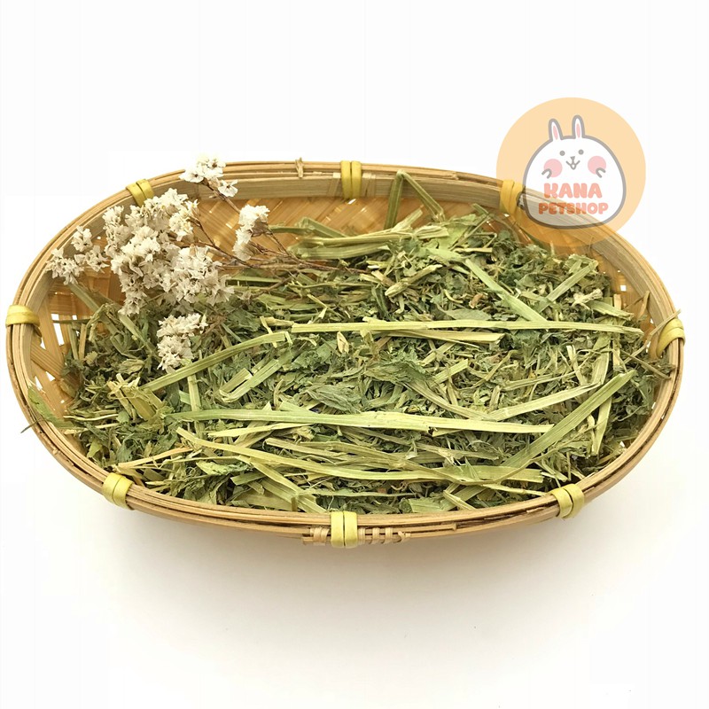 Cỏ Alfalfa 🐹FREESHIP🐹 1KG Nhiều Lá Ít Vụn Ít Bụi Cắt Sẵn 10 CM Cỏ Khô Alfalfa Thức Ăn Cho Thỏ, Bọ, Chinchillas