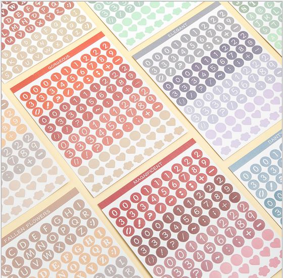 Set 2 tấm sticker chữ và số tông màu pastel