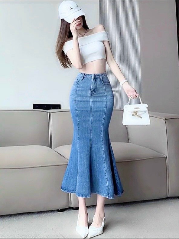 CHÂN VÁY JEAN ĐUÔI CÁ PHOM CHỮ AÔM PHOM HACK DÁNG