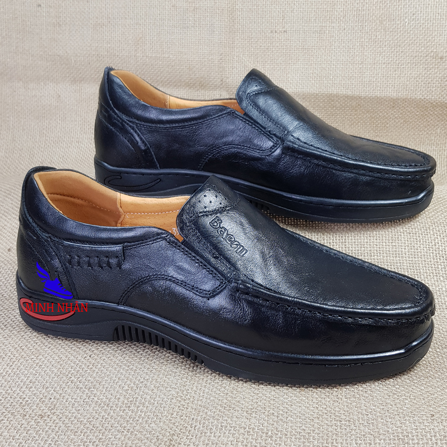 Giày lười nam da bò thật siêu mềm mũi bo tròn dành cho người trẻ, trung niên , cao niên . Bảo hành 12 tháng Giày Cổ điển Da Doanh Nhân Đơn Giản Giày xỏ nam Giày Tây Giày Công Sở hàng hiệu cao cấp giá rẻ sang trọng O-8 màu đen