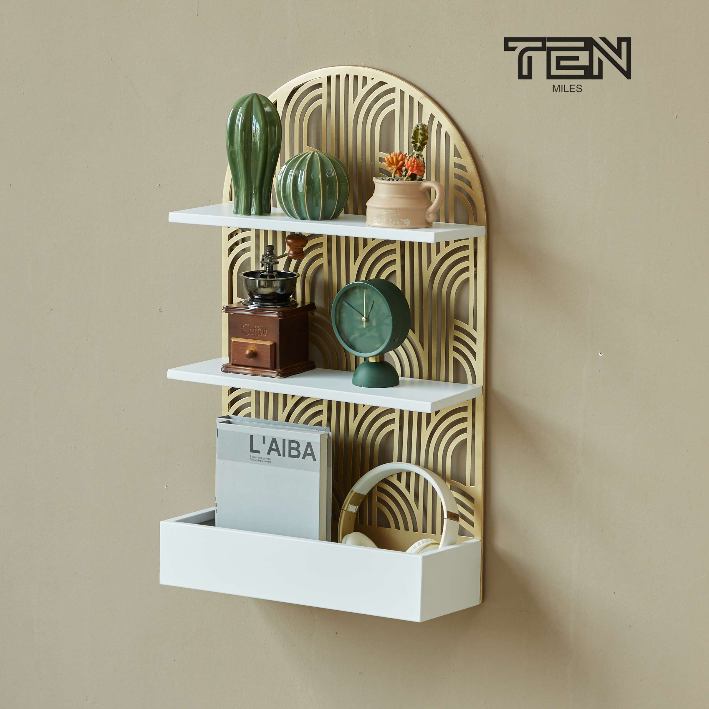 Kệ treo tường sắt nghệ thuật, nhiều tầng sáng taọ, thích hợp cho tiệm tóc, nail, thẩm mỹ, phòng khách, phòng tắm, giá trang trí nhà hàng