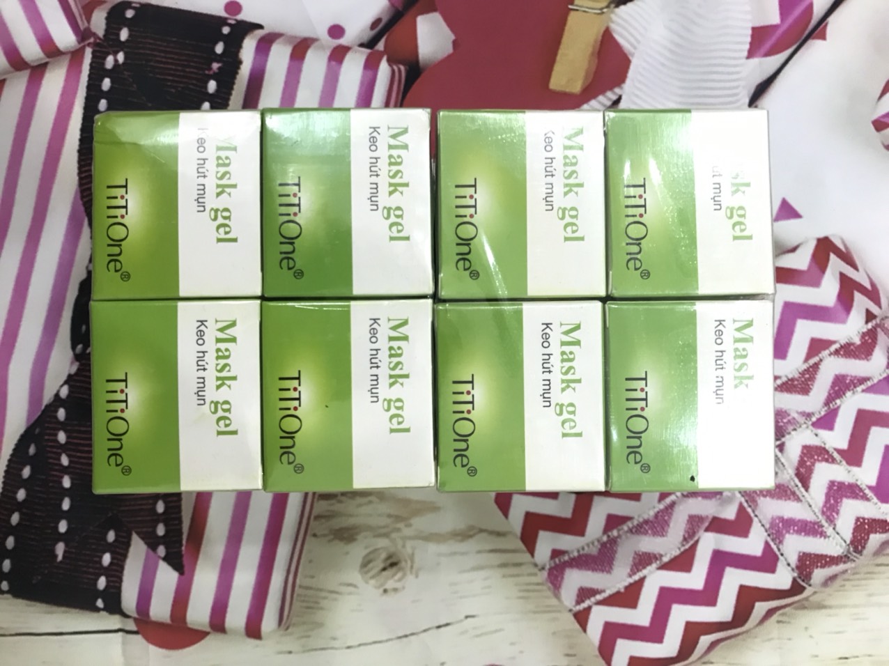 Gel hút mụn Titione 15g