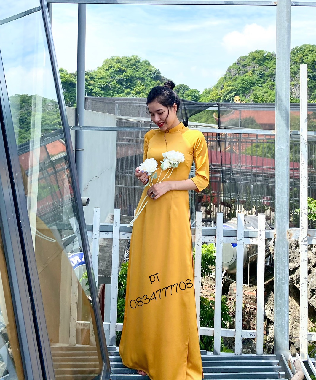 Áo dài lụa tây thi trơn cổ 2 phân cao cấp