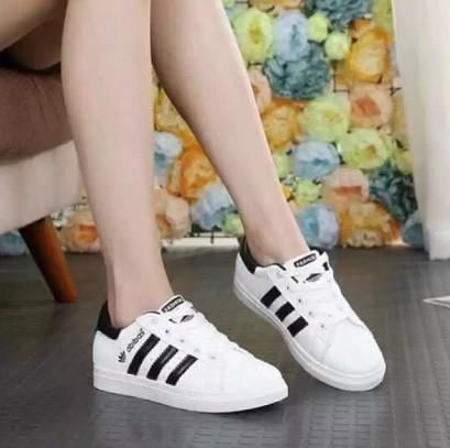 GIÀY ĐÔI - GIÀY THỂ THAO NAM NỮ TRƠN TRẮNG SỌC ĐEN PHONG CÁCH TRẺ TRUNG