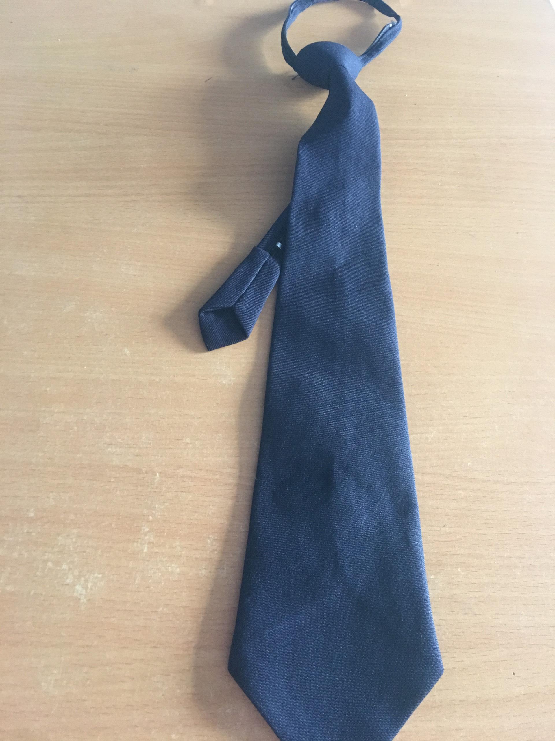 Cà vạt bảo vệ, caravat bảo vệ, phụ kiện bảo vệ, đồng phục bảo vệ.