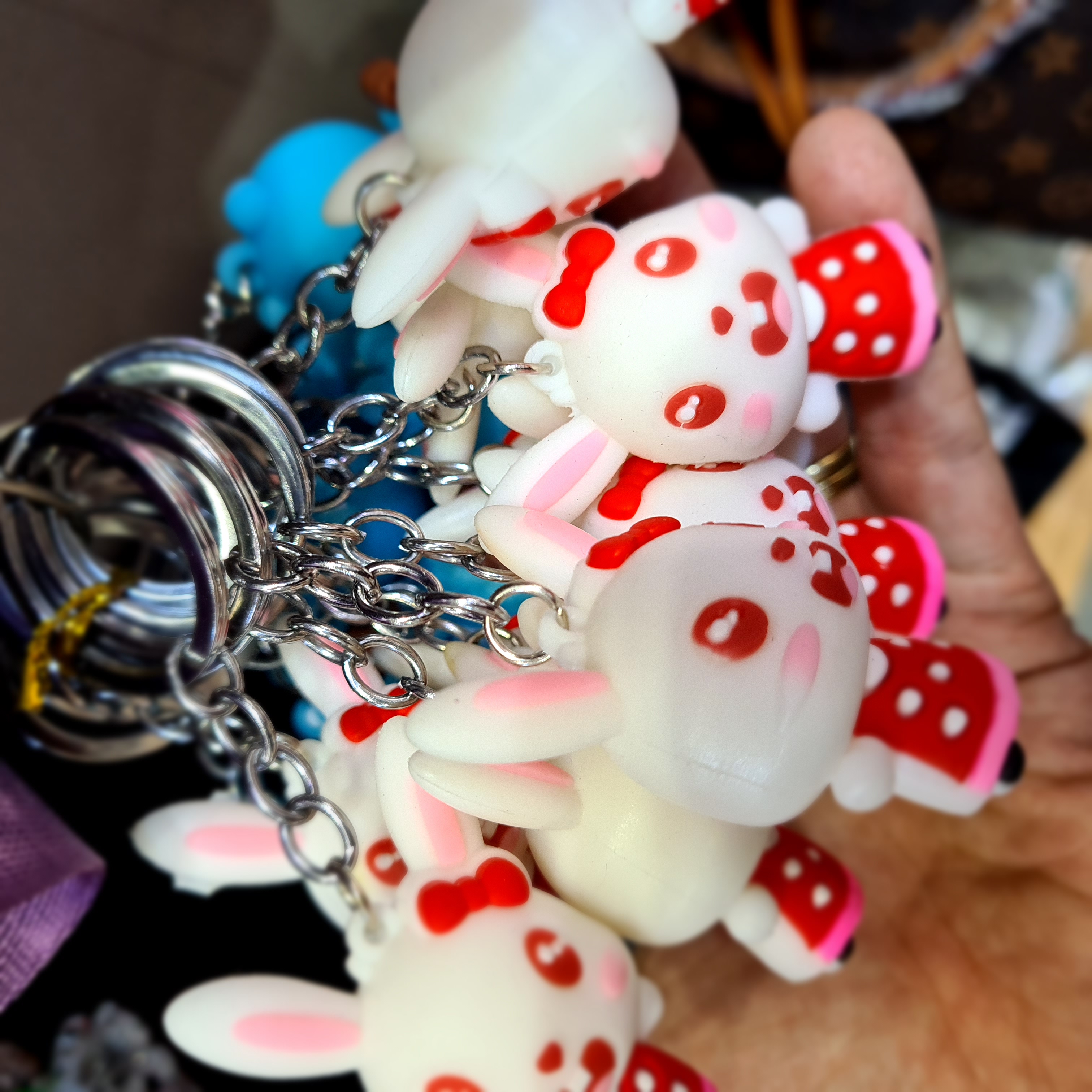 Móc gắn chìa khóa trang trí balo túi xách túi đeo chéo nam nữ hình siêu cute