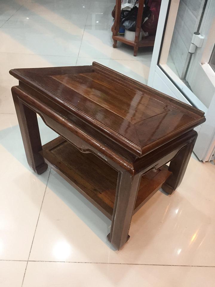 Bàn tụng kinh gỗ gụ và gỗ hương, kích thước cao 36cm x ngang 40cm x sâu 30cm