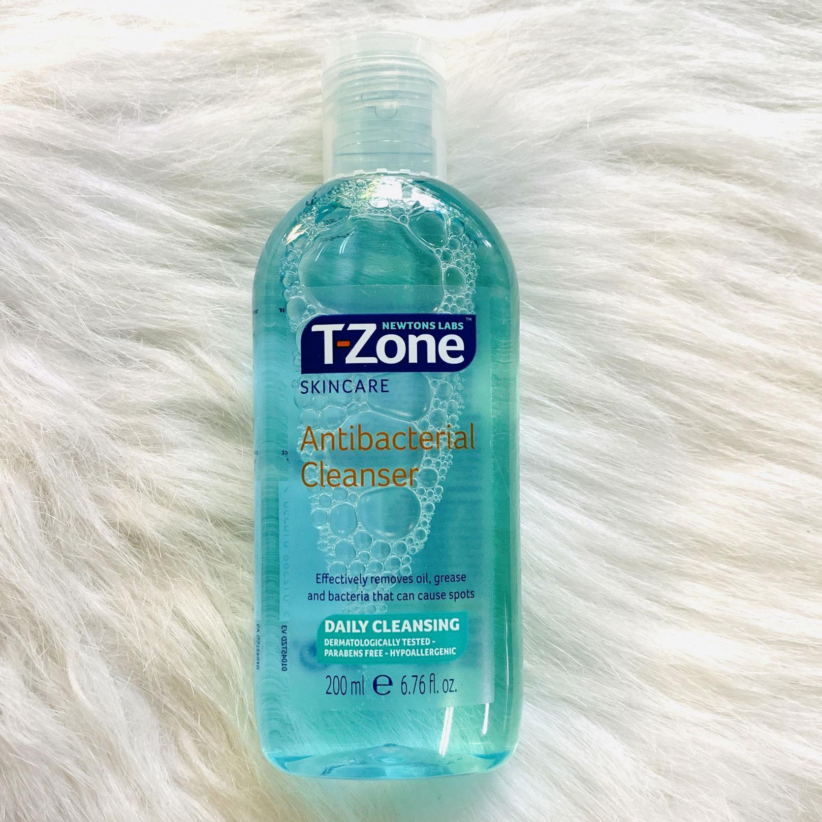 [HCM]Nước tẩy trang T-zone ANTIBACTERRIAL CLEANSER 200ML Anh quốc
