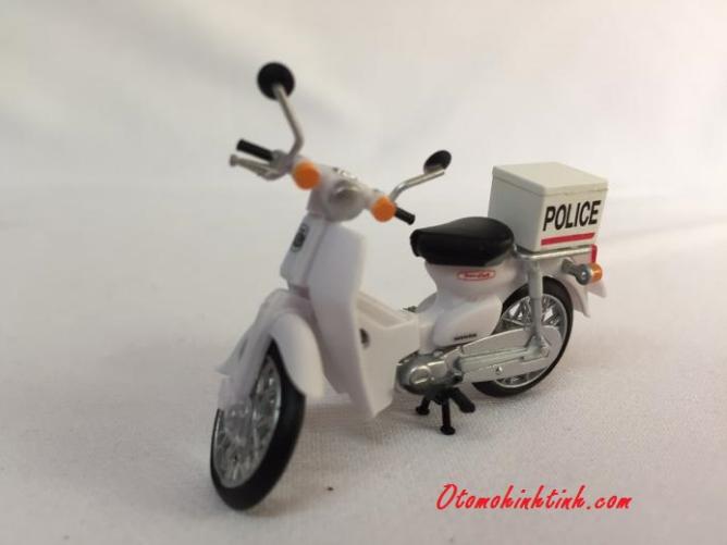 Honda Super Cub 50 Specifications Review Top Speed Picture Engine  Parts  History