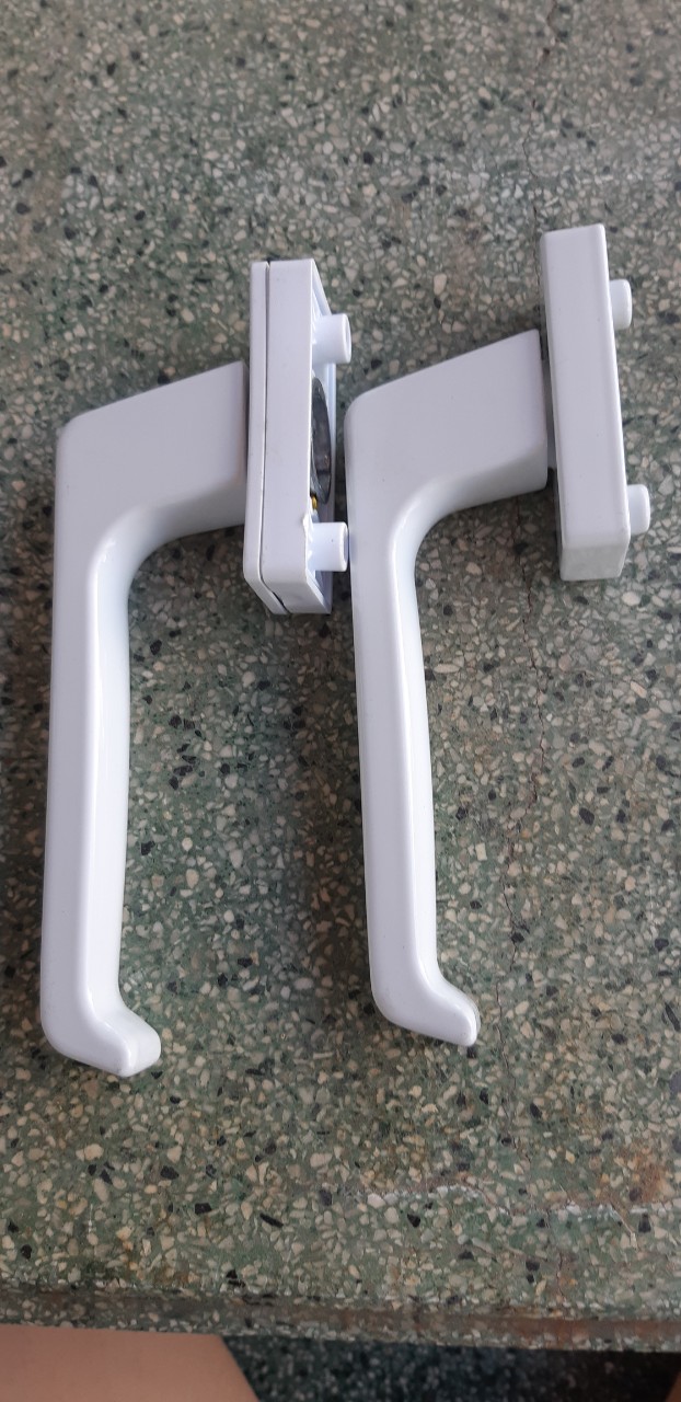 [HCM]BỘ TAY NẮM KHÓA ĐA ĐIỂM THƯỜNG 1800 CỬA NHỰA/ HÃNG GQ ASSA ABLOY