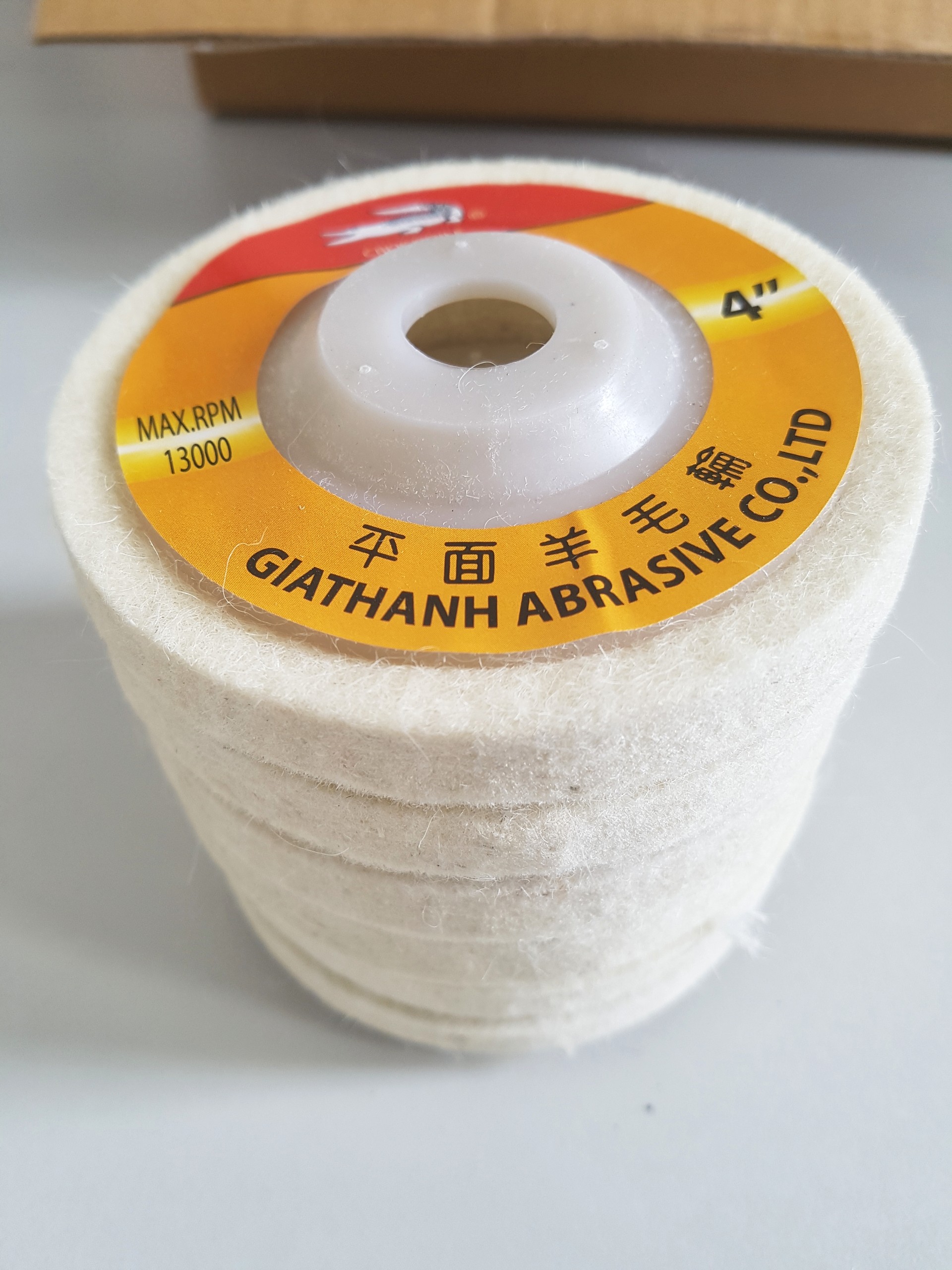 Nhám xếp xanh, lưỡi mài nỉ trắng, nỉ xám đánh bóng kim loại,  nhám xếp nỉ đánh bóng kim loại, đá mài đánh bóng kim loại, các loại nỉ đánh bóng kim loại, miếng nỉ đánh bóng