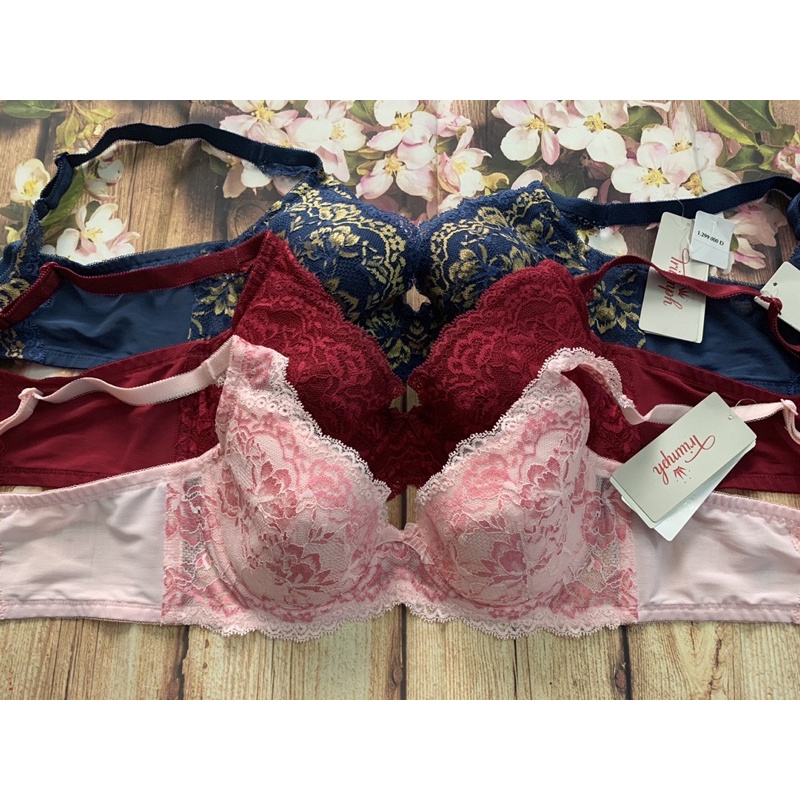 Áo lót nữ Triumph Natural Elegance WHP