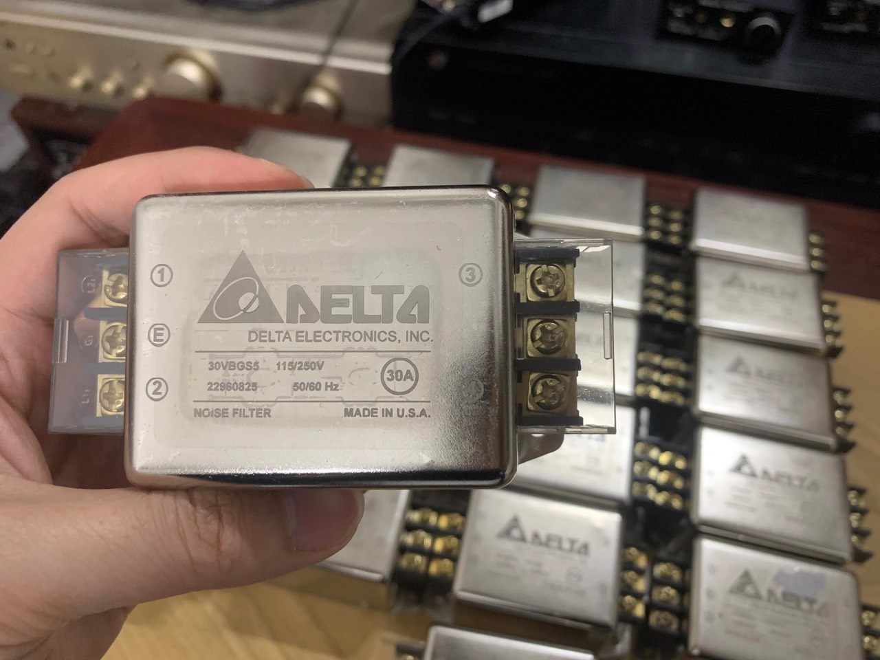 Bộ lọc điện bãi mỹ 30a delta usa phiên bản mới - eway301binhtan