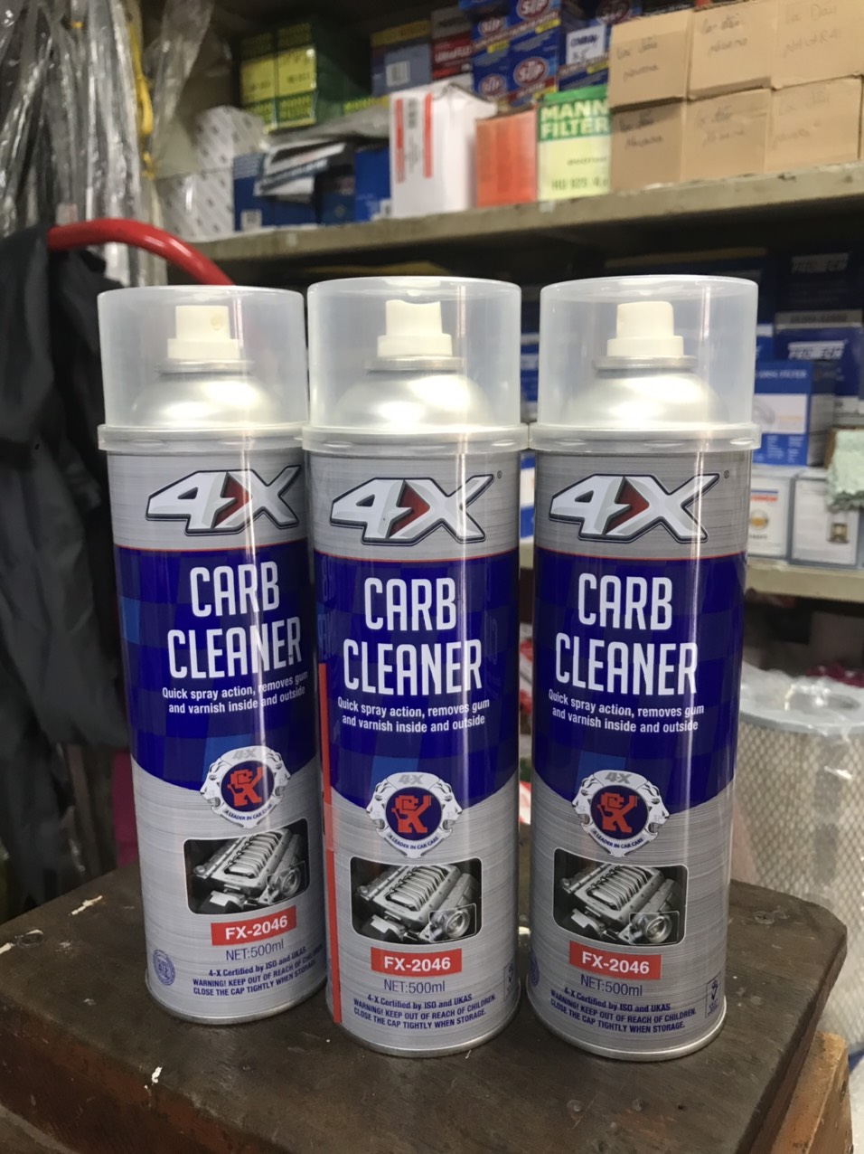 CHAI XỊT VỆ SINH BÌNH XĂNG CON 4X USA ( HÃNG HONDA VN TIN DÙNG)