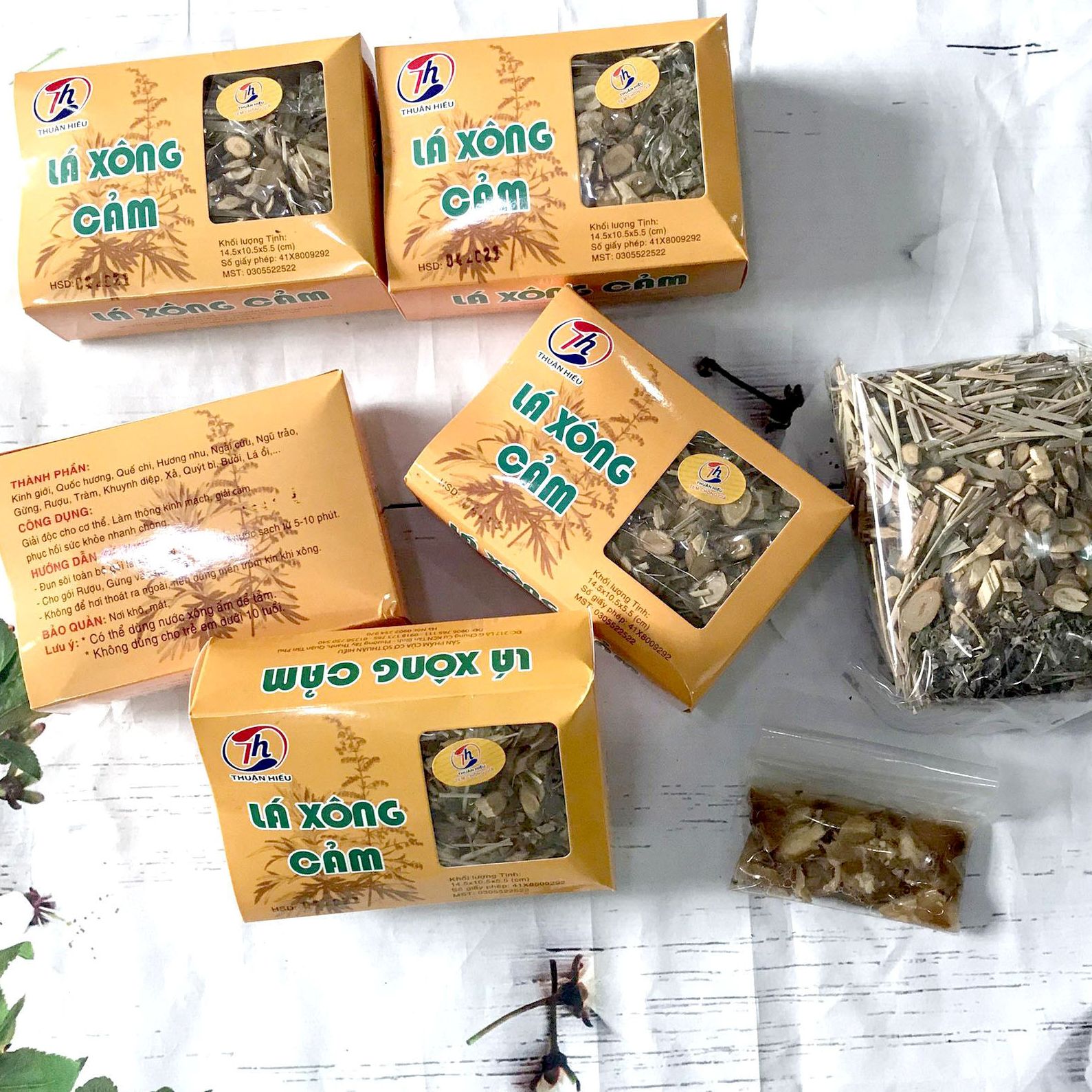 Combo 5 hộp lá xông giải cảm thuận hiếu-có tem chống hàng giả