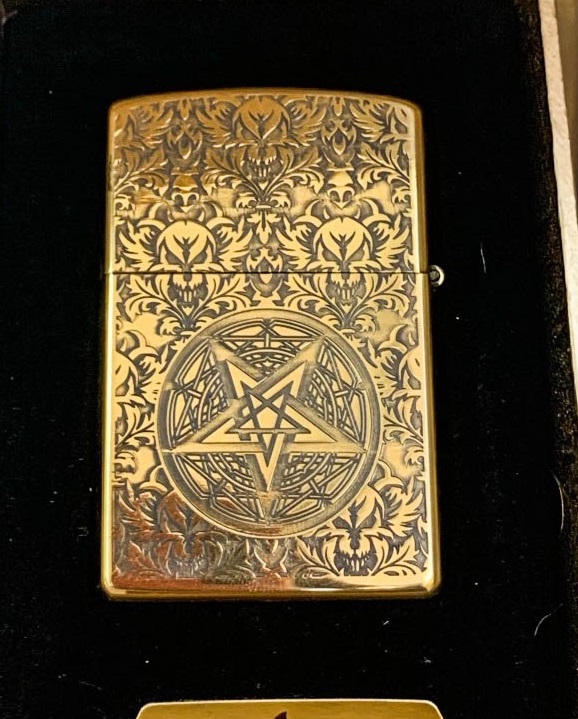 [Best sale Lazada] Bật lửa Zippo vỏ đồng khắc 5 mặt Vua Quỷ - King of Hell