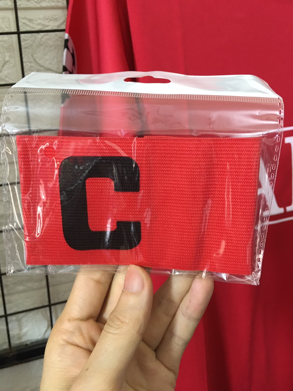 Băng đội trưởng thể thao bóng đá LOGO C nổi bật, Chất liệu vải co giãn, bền đẹp