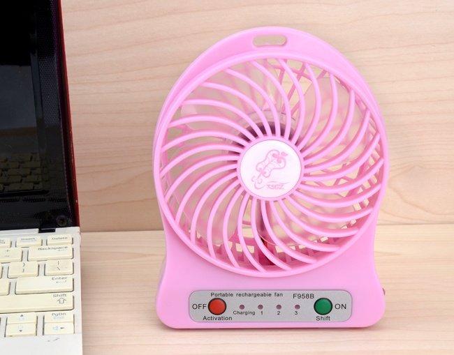 Quạt 3 tốc độ mini, nhiều màu sắc lựa chọn