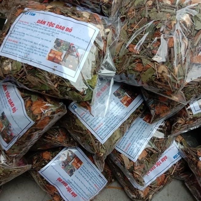 1kg lá tắm dao đỏ cho mẹ sau sinh