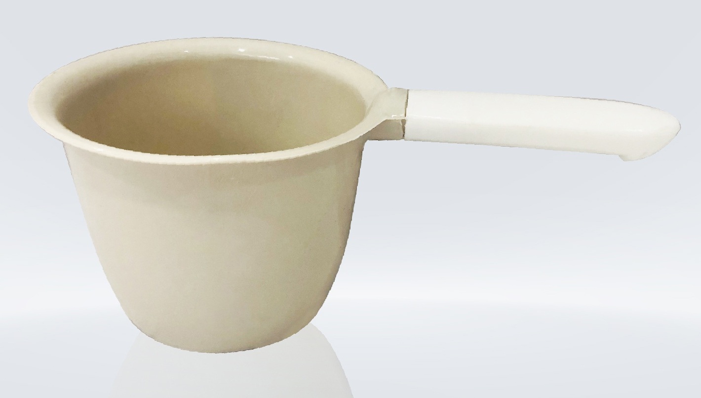 Gáo nước nhựa tự lập - 28x15x14.5cm