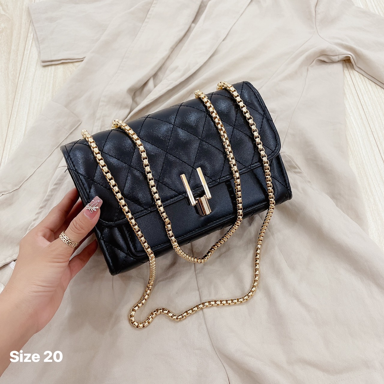 Túi xách nữ đeo chéo hàn quốc 3 ngăn đẹp giá rẻ khóa bút chì thêu mẫu bán chạy mùa hè XT07