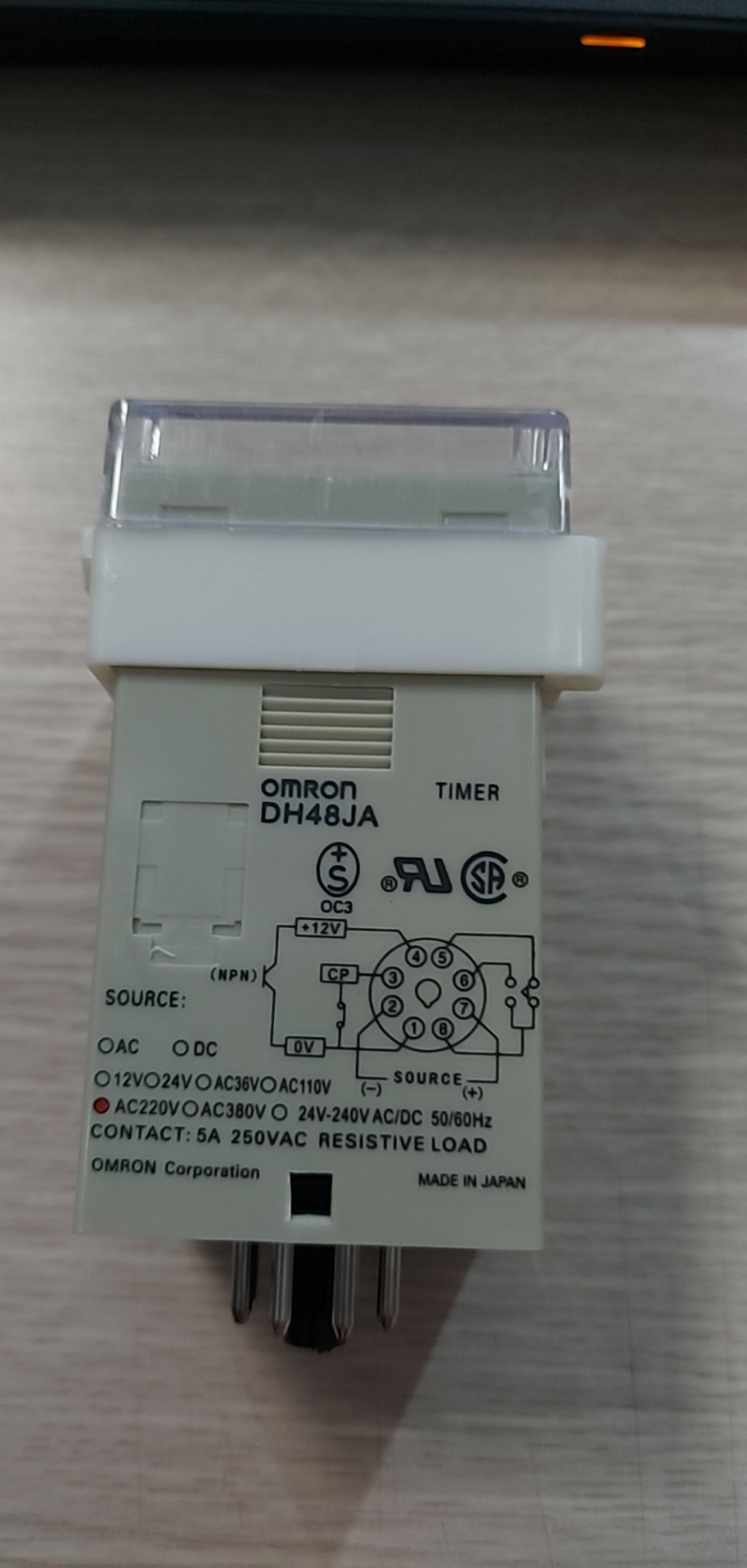 Bộ đếm Counter DH48J-8A 220VAC