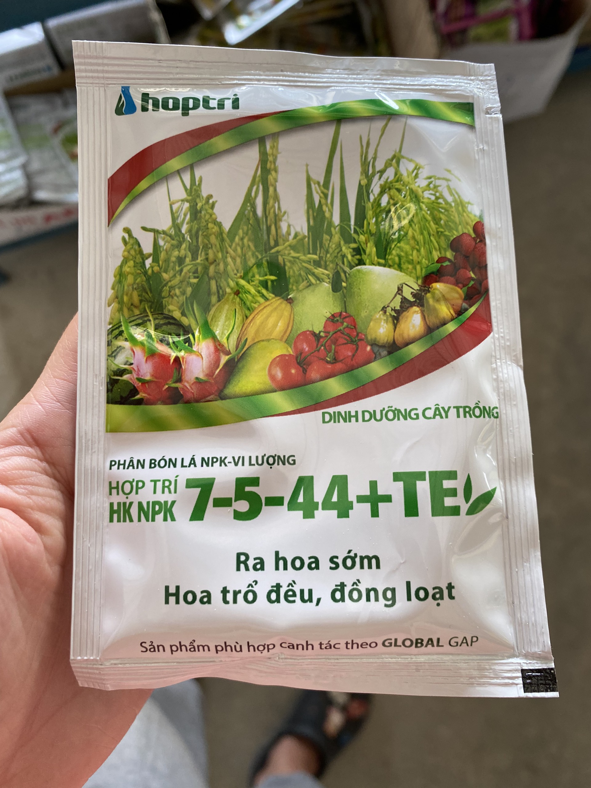 3 gói phân bón lá hỗn hợp hợp trí hk npk 7-5-44+te
