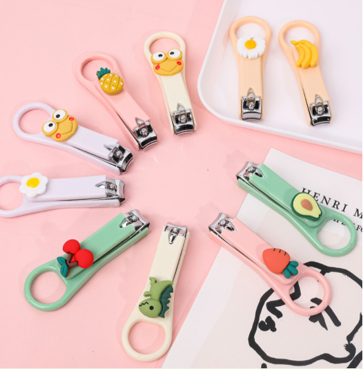 Sét 2 bấm móng tay cute