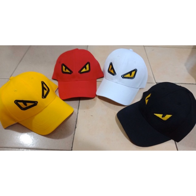 Nón kết thêu con mắt nam nữ