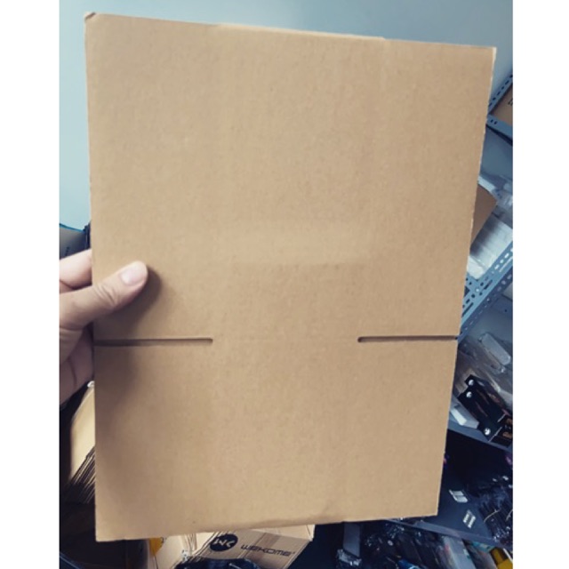 Hộp bìa carton kích thước 18x10x8
