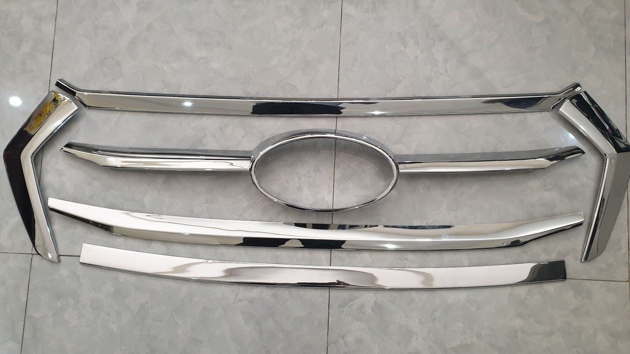 Ốp mặt ca lăng Solati nhựa mạ crom cao cấp giá rẻ Phạm văn auto