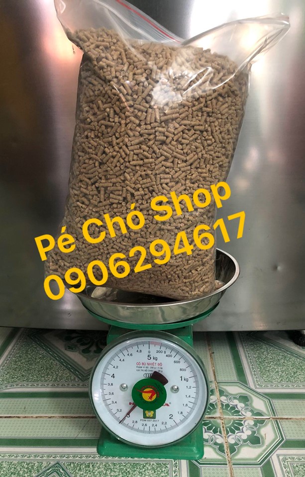 Túi 3kg Cám dinh dưỡng cho thỏ bọ siêu to tiết kiệm.