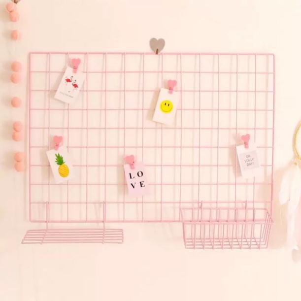 Combo khủng- 1 lưới chọn size kèm 1 khung treo và 1 rổ treo. Tặng kèm 10 kẹp gỗ tim siêu cute