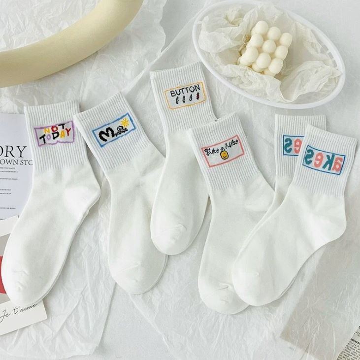 Set 5 đôi tất vớ nữ cao cổ trắng ms.today 2021