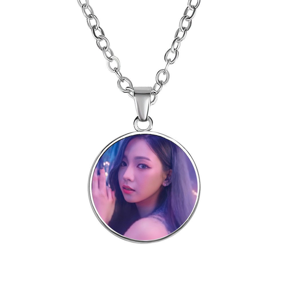 Vòng cổ in hình AESPA KARINA xinh xắn quà tặng độc đáo idol thần tượng kpop