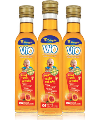 [HSD T7-2025] VIO Dầu Gấc dinh dưỡng cho Bé - Chai 250ml