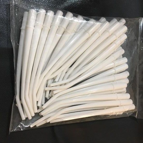 Ống hút phẫu thuật bằng nhựa size 1/8 - Màu trắng (50 cái)