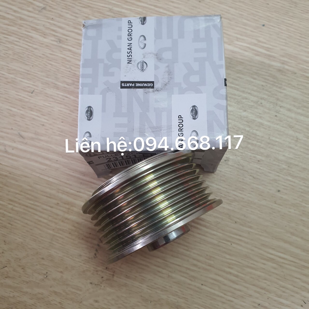 Puly máy phát Nissan Navara