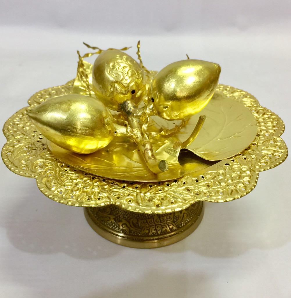 Bộ đĩa trầu cau 3 quả thờ cúng bằng đồng đặc sắc