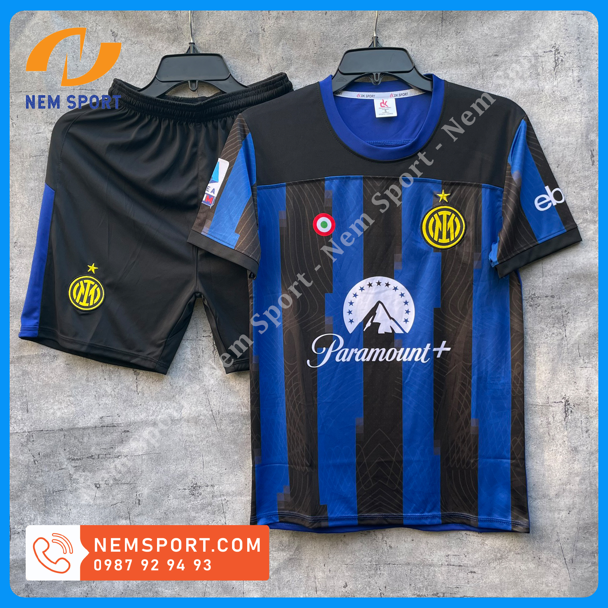 Quần áo đá bóng clb inter milan màu xanh đen sân nhà mùa giải 23/24