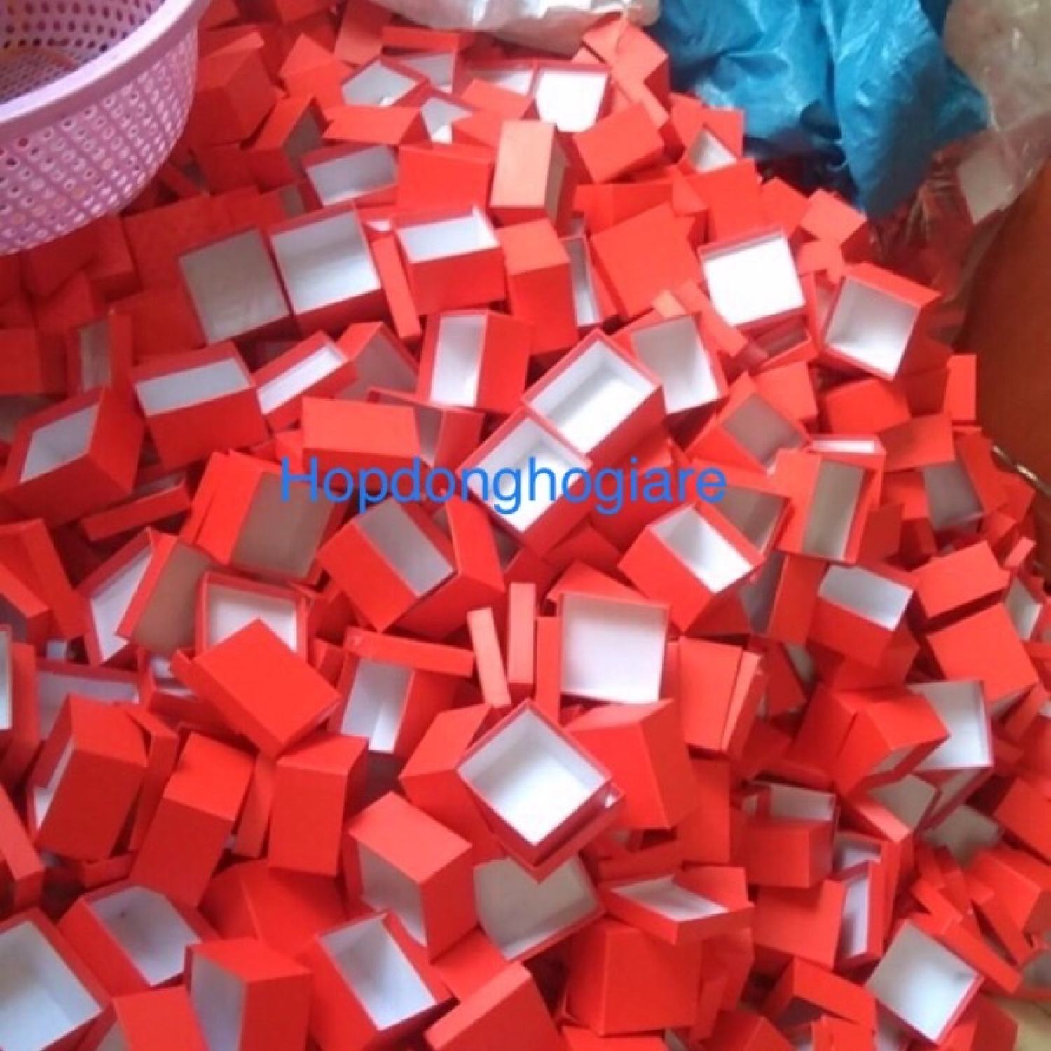 Hộp đồng hồ 50 hộp
