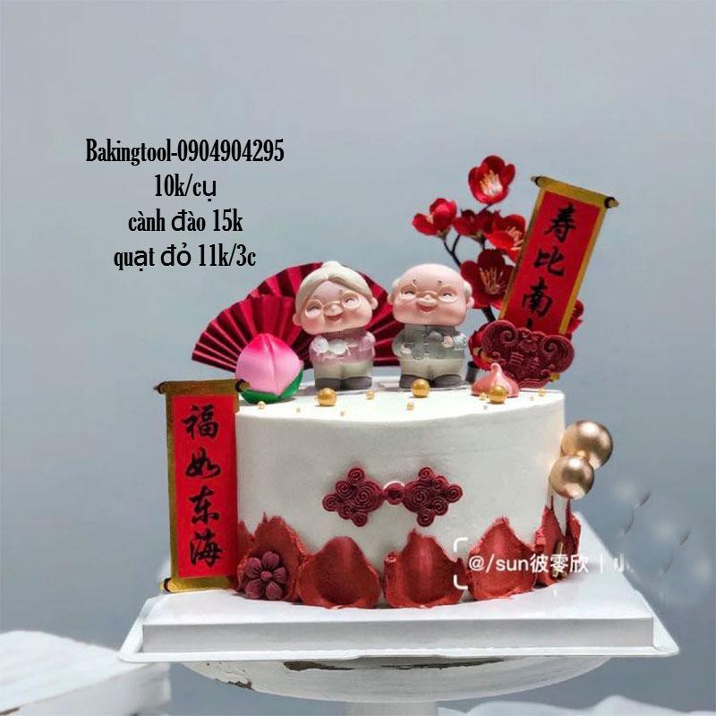 Đồ chơi trang trí hình ông, bà, cành đào nhựa