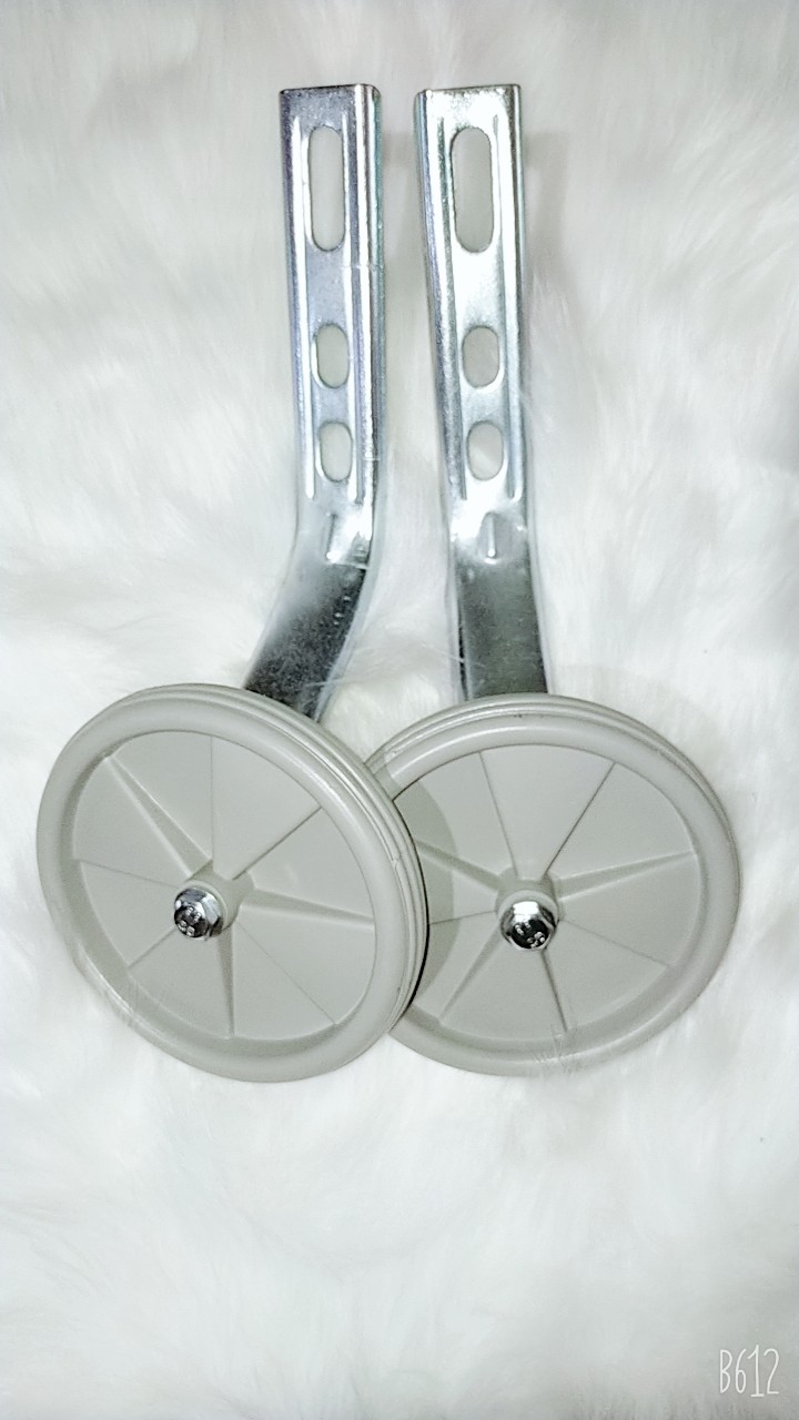 Bánh phụ gắn cho xe đạp trẻ em 16inch