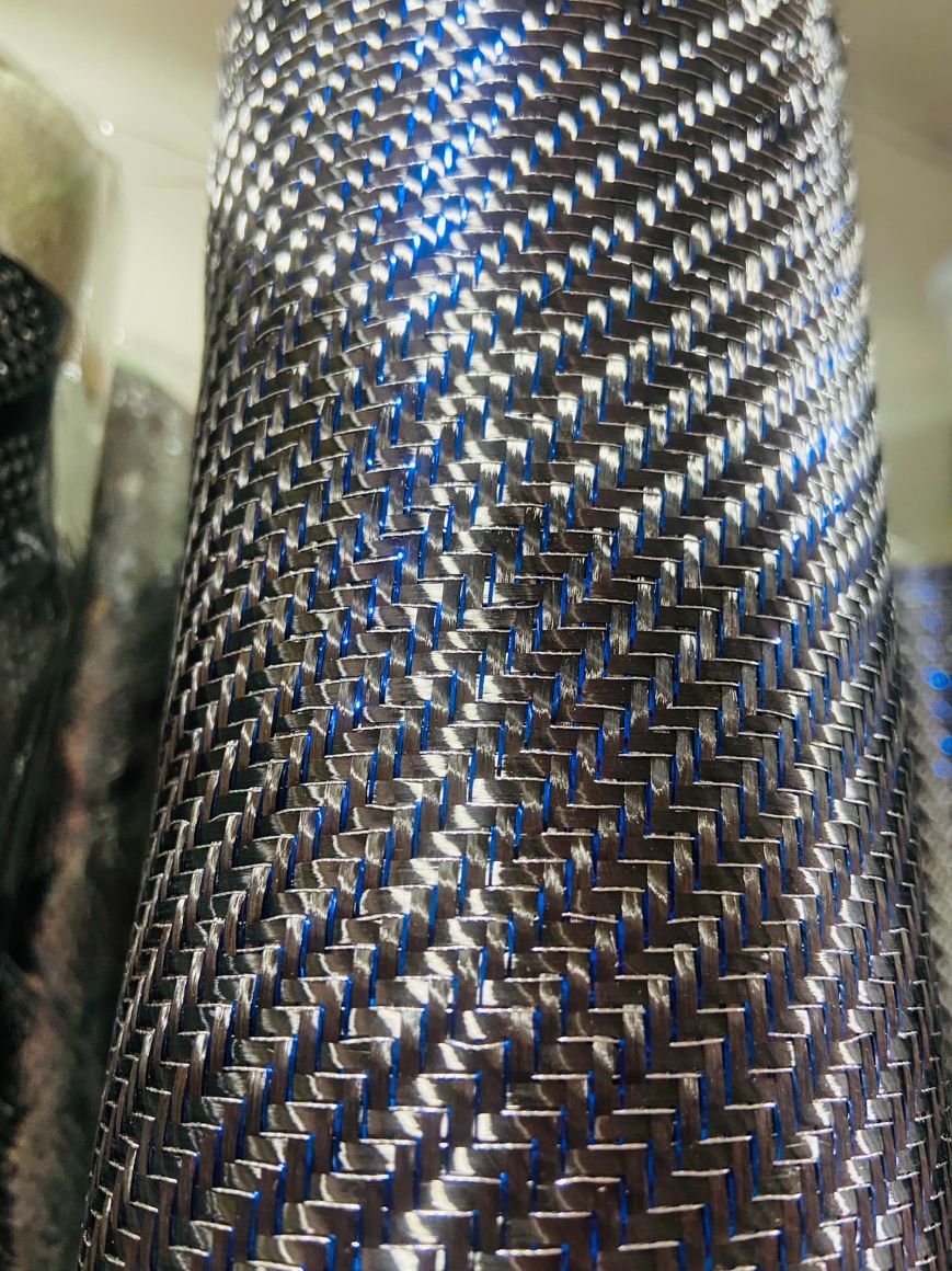 Vải carbon phản quang xanh đen lấp lánh